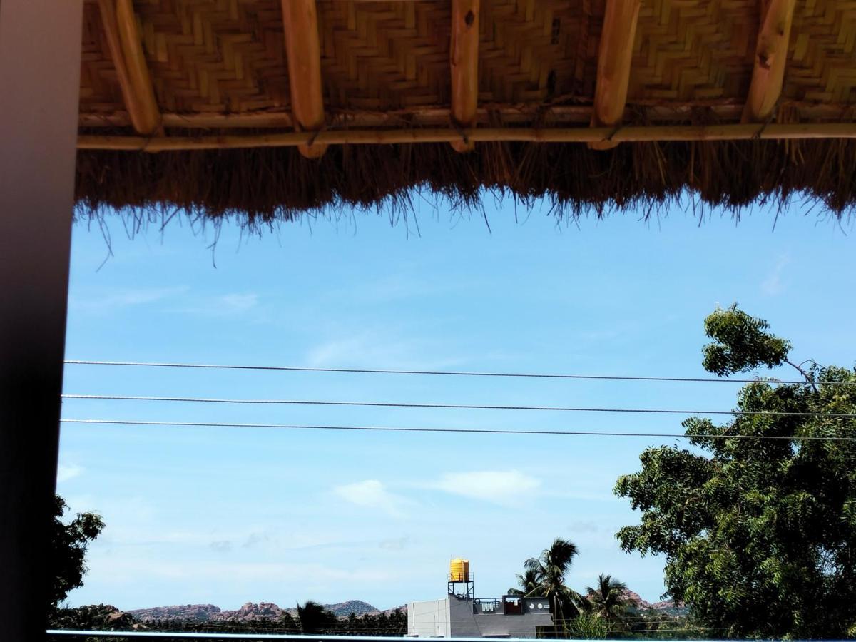 Prajwal Home Stay Hampi Bagian luar foto