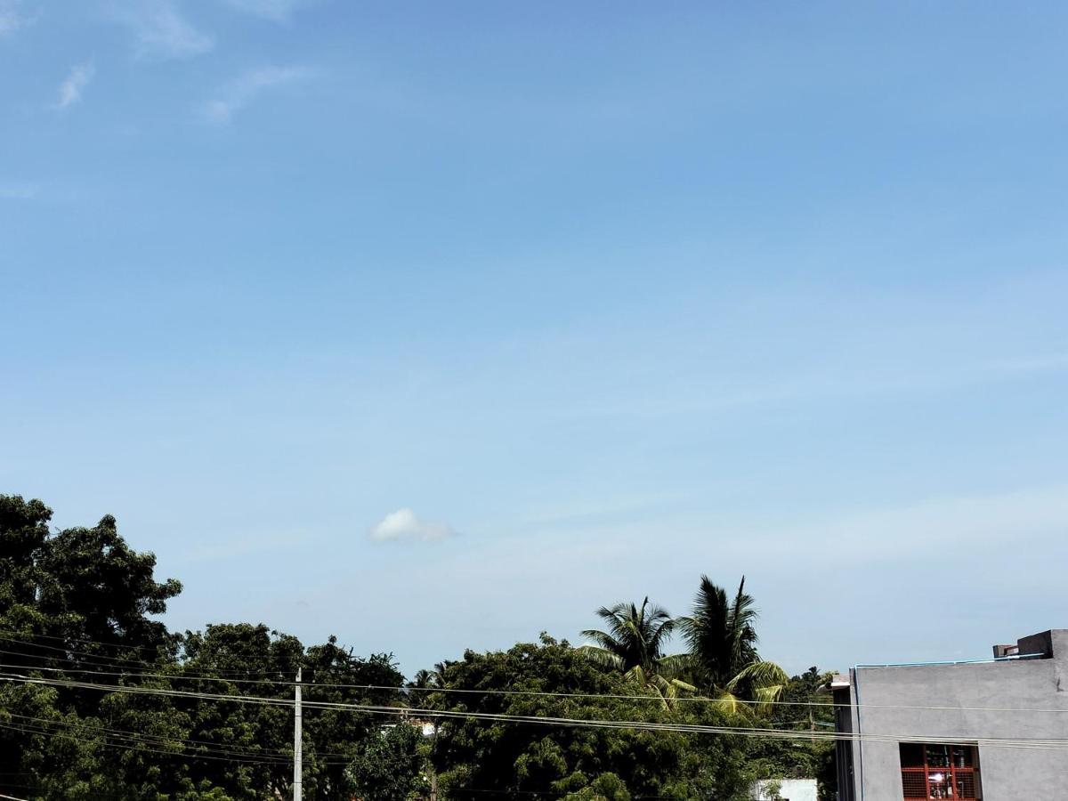 Prajwal Home Stay Hampi Bagian luar foto
